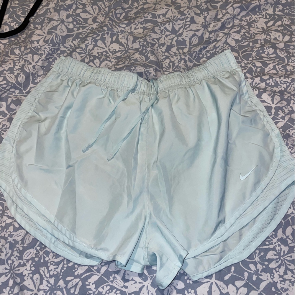 NIKE DRI FIT SHORT - Picture 4 of 7